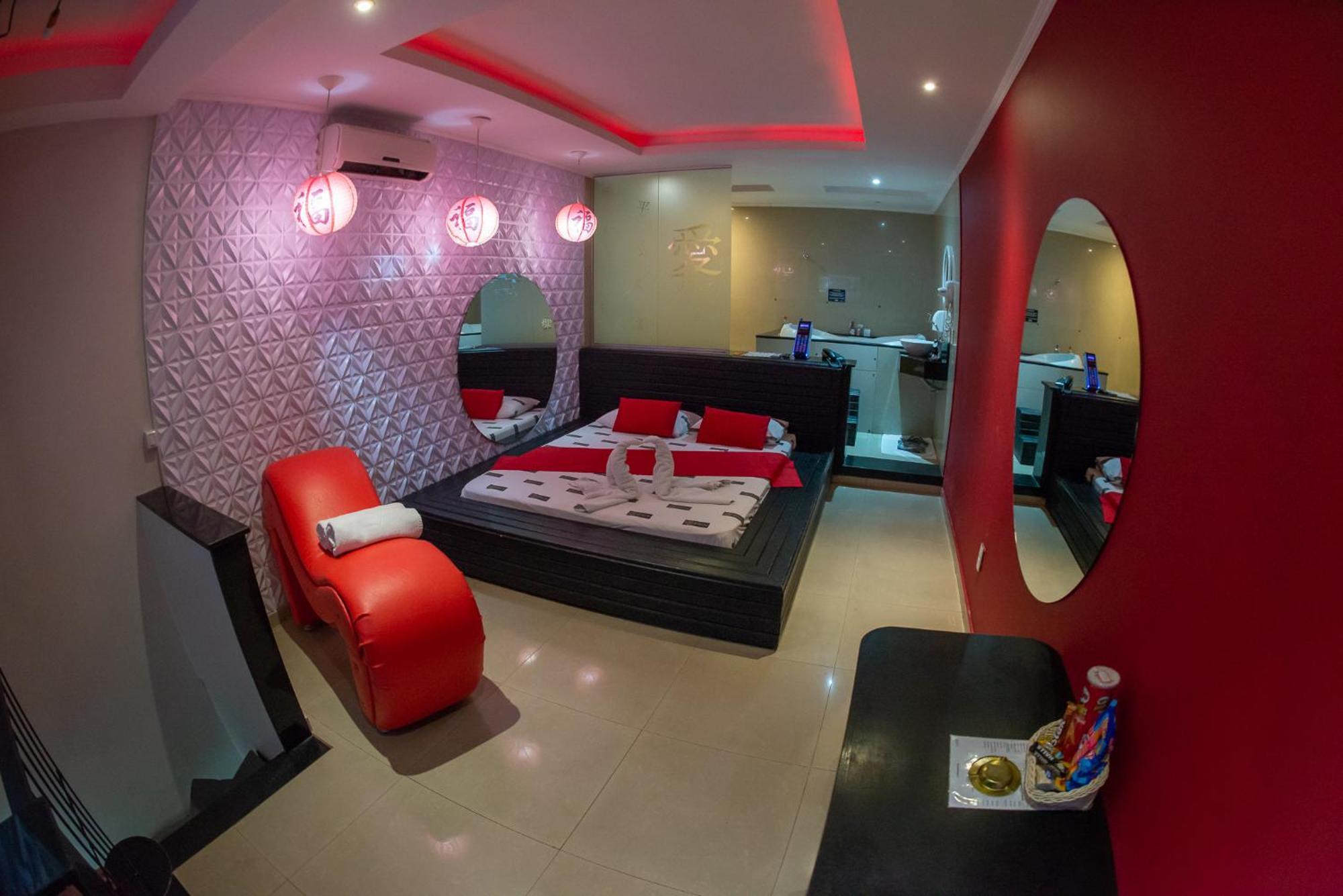 Manhattan Motel (Adults Only) Porto Alegre Eksteriør billede